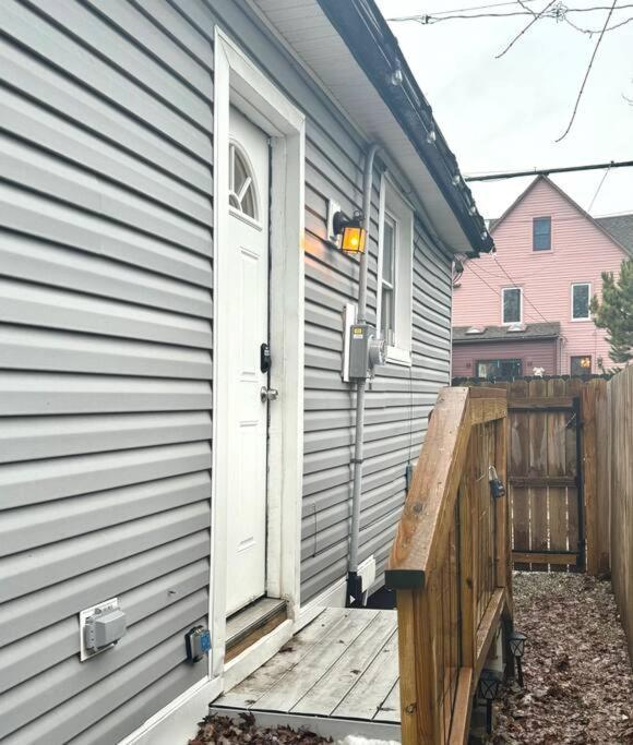 Little House On 47Th Cleveland Exterior foto
